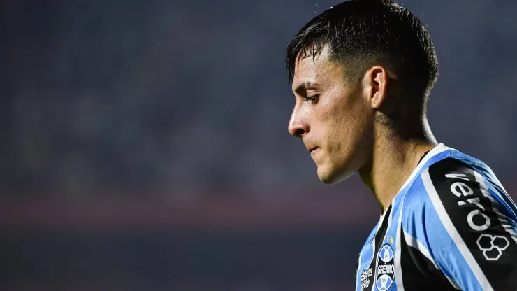 4 milhões de dólares: Grêmio e Pavón aceitam negócio para saída 
