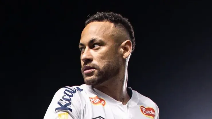 Neymar se reapresenta ao Santos, tem reviravolta e pode ficar fora da Seleção Brasileira contra a Colômbia