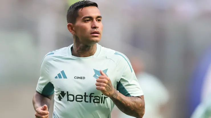 Dudu é criticado pela torcida do Palmeiras após ficar no banco do Cruzeiro: “Ainda bem que se livrou”