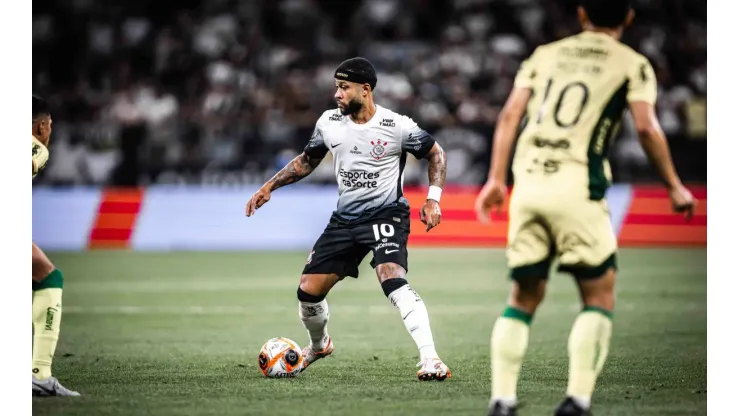 Memphis Depay jogador do Corinthians durante partida contra o Mirassol na Neo Química Arena pelo Campeonato Paulista 2025. Foto: Leonardo Lima/AGIF