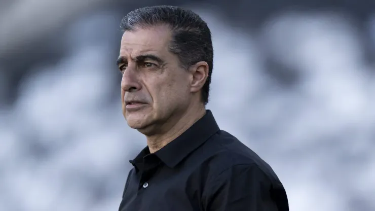 Saída de Renato Paixa do Botafogo já vinha sendo cogitada internamente: “Não estava boa desde a vitória sobre o Seattle”