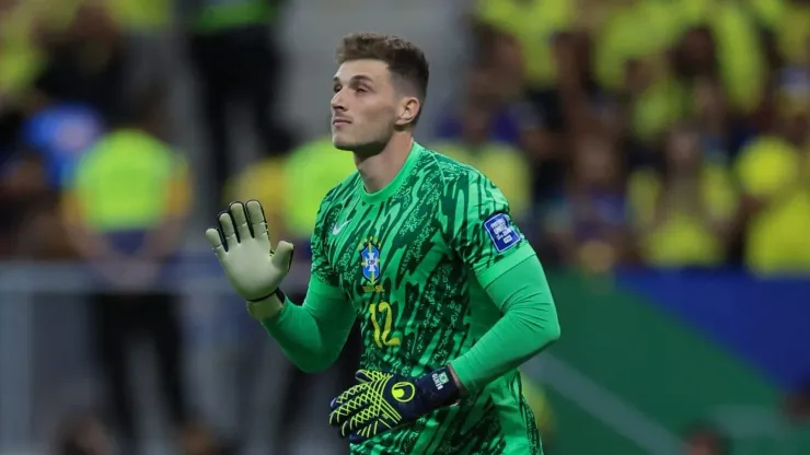 Bento, goleiro do Al-Nassr, chegando ao Flamengo tem entrave por causa de salário de R$ 3,6 milhões