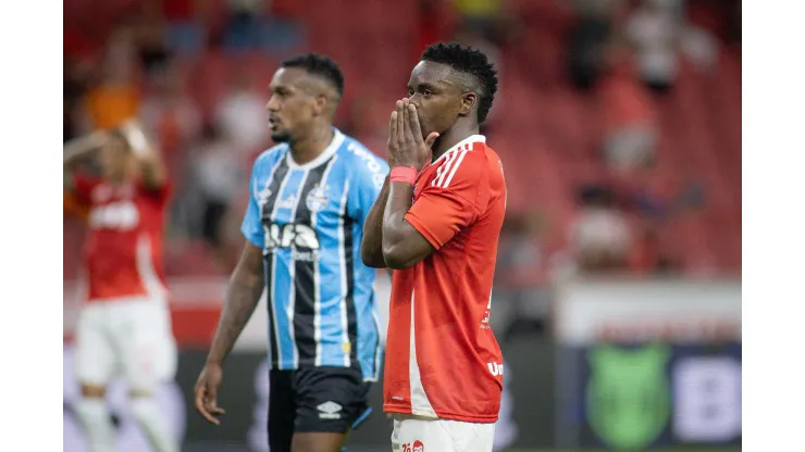 Internacional x Grêmio. Foto: Maxi Franzoi/AGIF