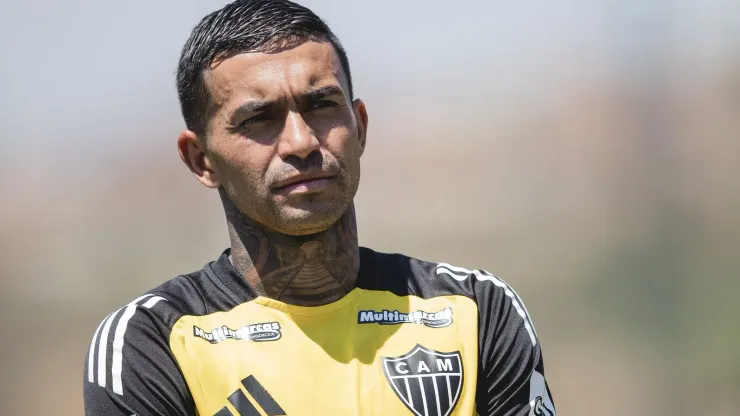Dudu desabafa sobre chegada no Atlético após polêmica no Cruzeiro e projeta futuro com Sampaoli