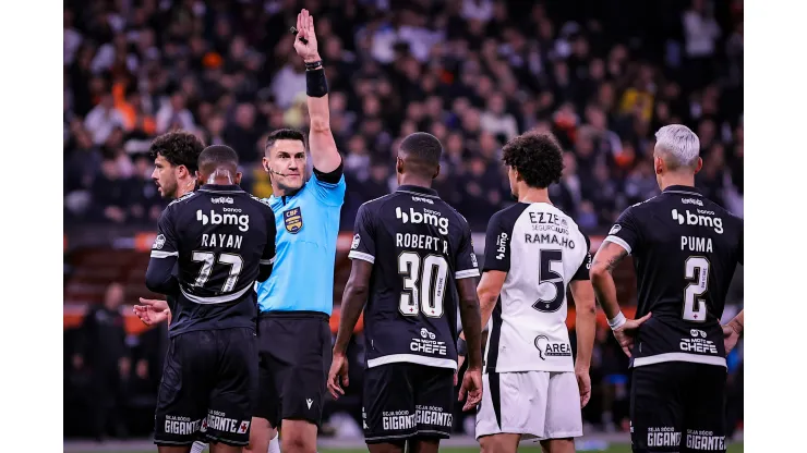 Corinthians e Vasco têm um gol anulado cada no primeiro tempo. Foto: Fabio Giannelli/AGIF