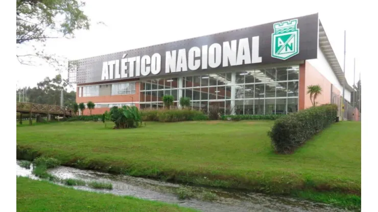 Atlético Nacional, obligado a pagar millonario deuda a Cortuluá para inscribir sus fichajes ante la Dimayor.
