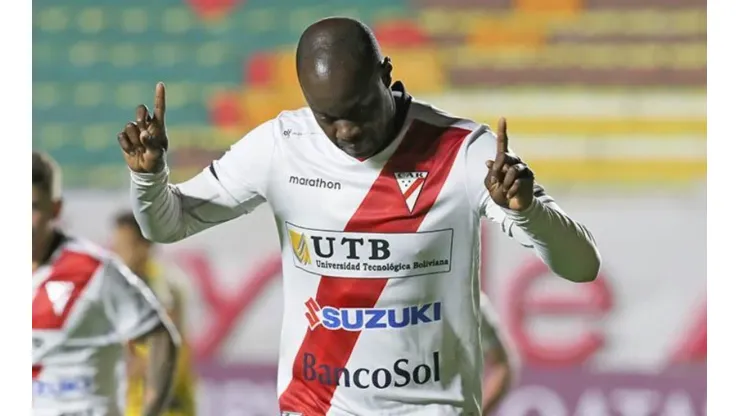 Jugador colombiano firma con equipo peruano y es recibido con insultos