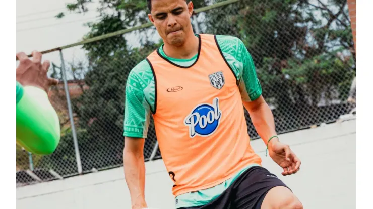 Giovanni Moreno demostró su magia en entrenamiento con Envigado