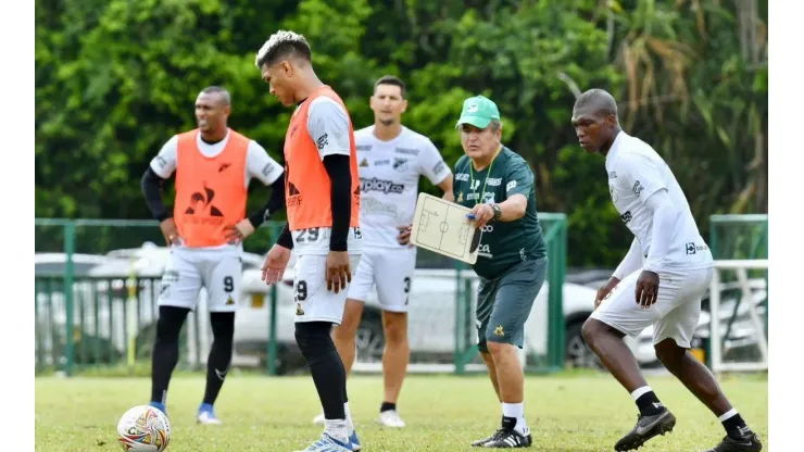 Pinto estaría haciendo polémica referencia para calentar el clásico vallecaucano