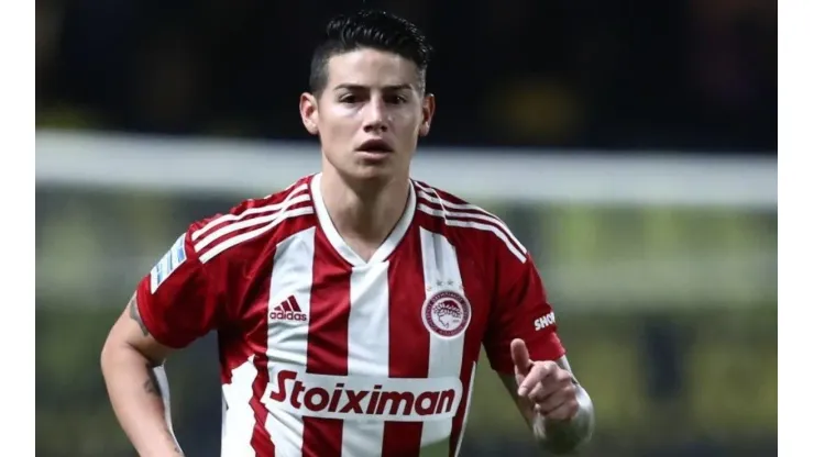 Otra oportunidad para brillar: James vuelve a la titular de Olympiacos en Grecia