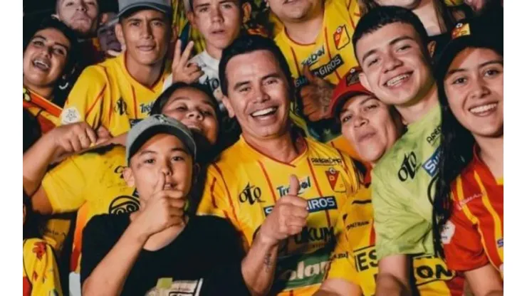 Jhonny Rivera enloquecido como hincha por la final del Pereira ante el DIM