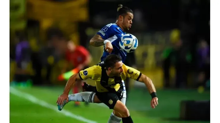 Desde otro ángulo: así se vivieron los goles de Millonarios ante Peñarol desde la tribuna