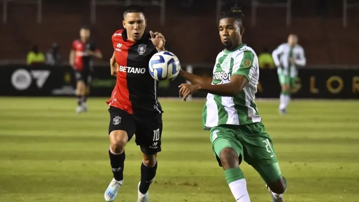 Nacional metió un tremendo triunfo ante Melgar con diez hombres