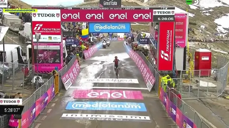 La emocionante narración del triunfo de Buitrago en el Giro.
