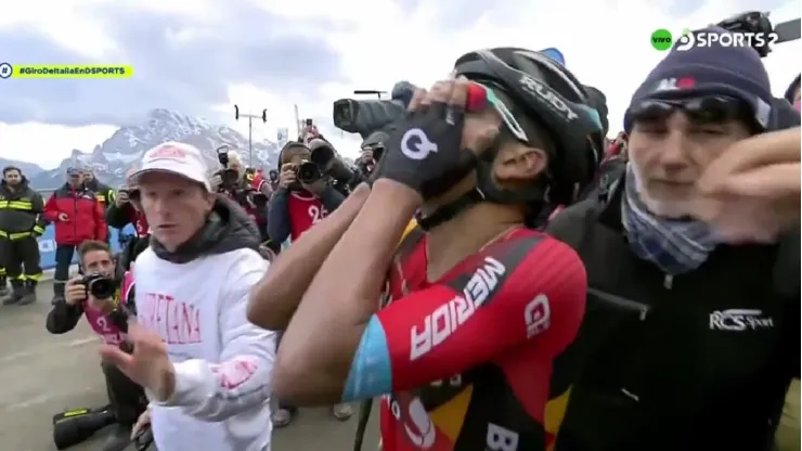 La celebración de Buitrago tras el triunfo en la etapa reina.
