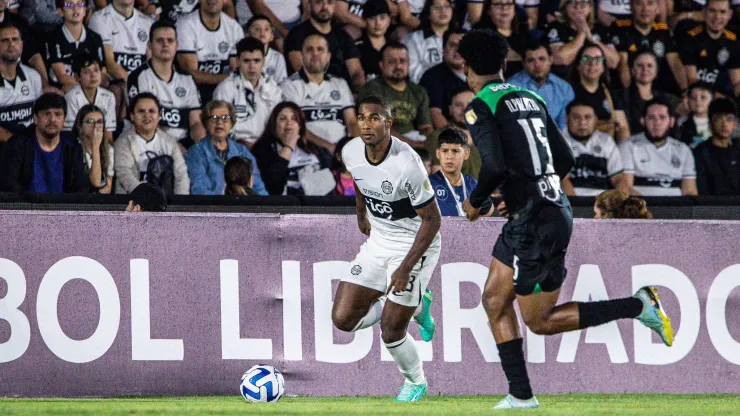 Nacional la pasó mal en Paraguay y fue goleado por Olimpia