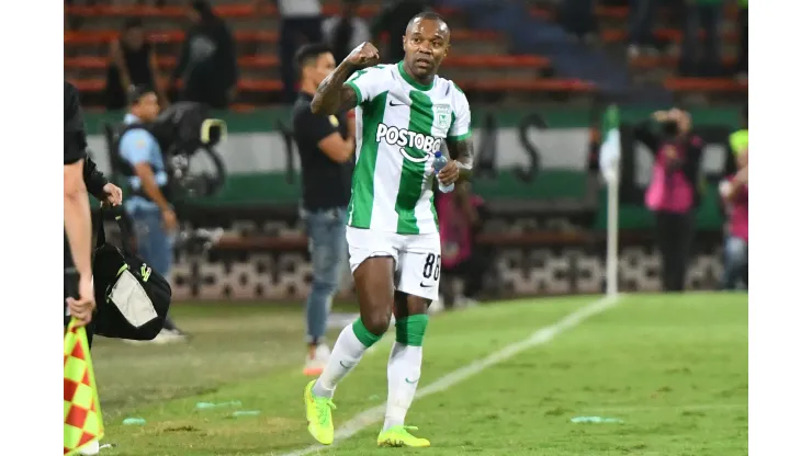 Atlético Nacional confirmó la continuidad de Dorlan Pabón.
