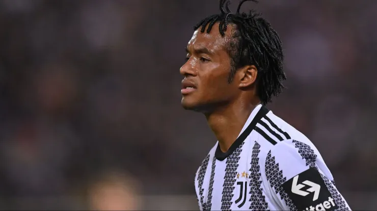 Juventus lo hizo oficial: con sentido mensaje confirmó la salida de Cuadrado