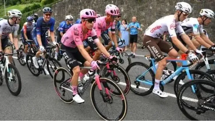 Rigoberto Urán y la polémica respuesta de por qué está tan atrás en el Tour de Francia