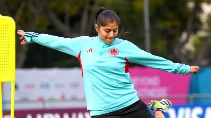 Catalina Usme, una de las estrellas de la Selección Colombia, recibe duras críticas.
