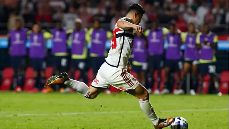 Fuertes críticas a James Rodríguez por el penal errado con Sao Paulo