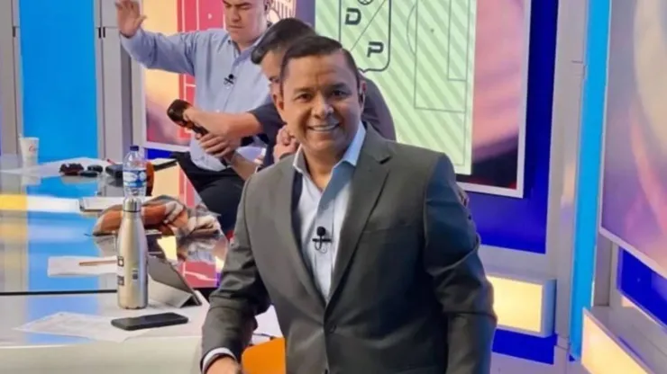 Iván René Valenciano, en la previa de un programa de Win Sports.
