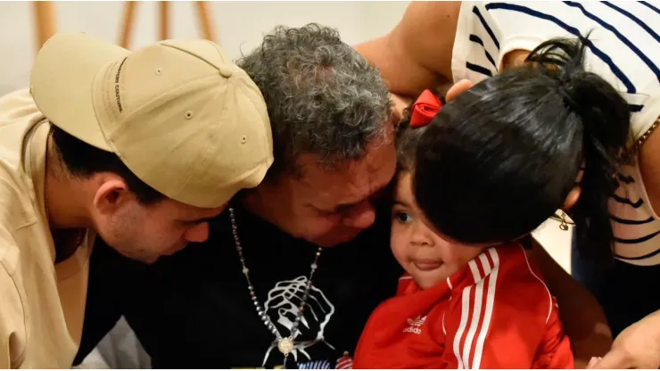 Luis Díaz y el reencuentro con su padre, antes de la fecha de Eliminatorias con Colombia.
