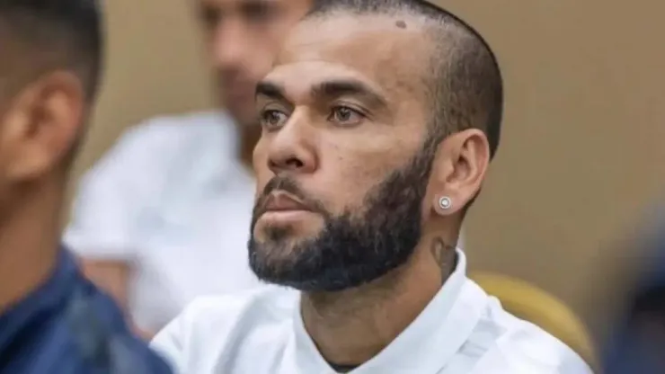 La mala noticia que recibió Dani Alves antes de conocer su condena