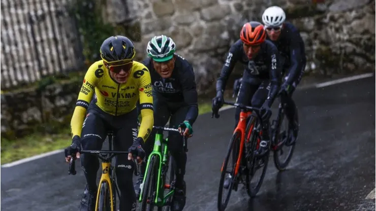 Jonas Vingegaard vs. Egan Bernal en 'O Gran Camino'.
