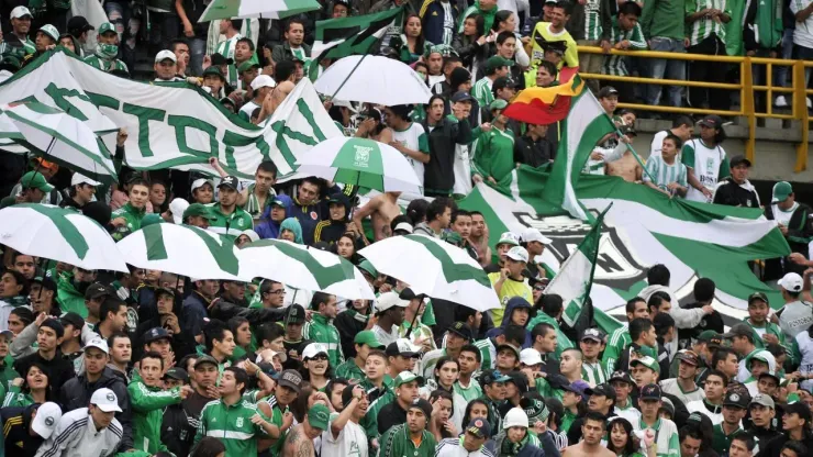 Hinchas de Nacional en El Campín.
