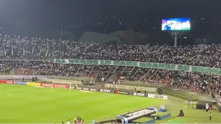 La hinchada de Atlético Nacional en el Atanasio Girardot.
