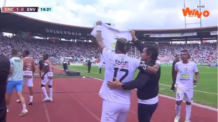 Dayro Moreno y Sergio Galván festejando el gol 224 en el FPC.
