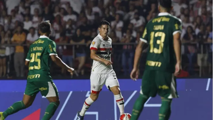 James Rodríguez vs. Palmeiras.
