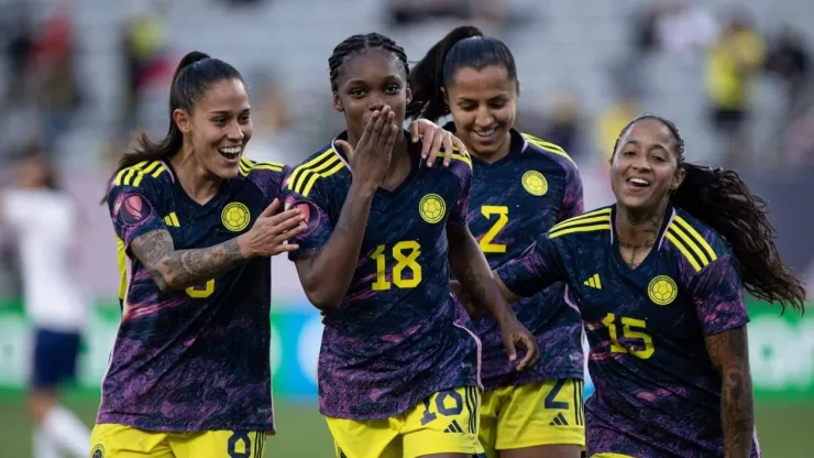 Linda Caicedo celebra el gol vs. Puerto Rico en la Copa Oro.
