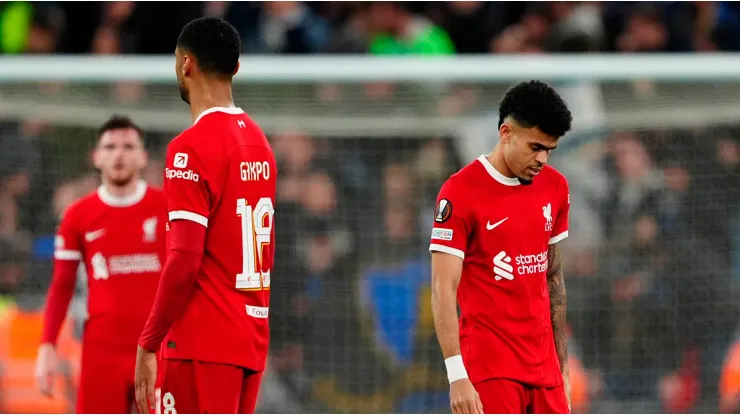 La decepción de Luis Díaz tras la goleada de Atalanta a Liverpool en la Europa League.
