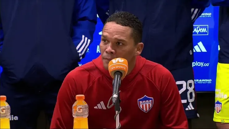 Carlos Bacca en rueda de prensa.
