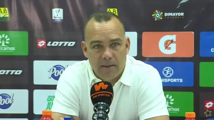 Rafael Dudamel, técnico de Atlético Bucaramanga, en rueda de prensa.
