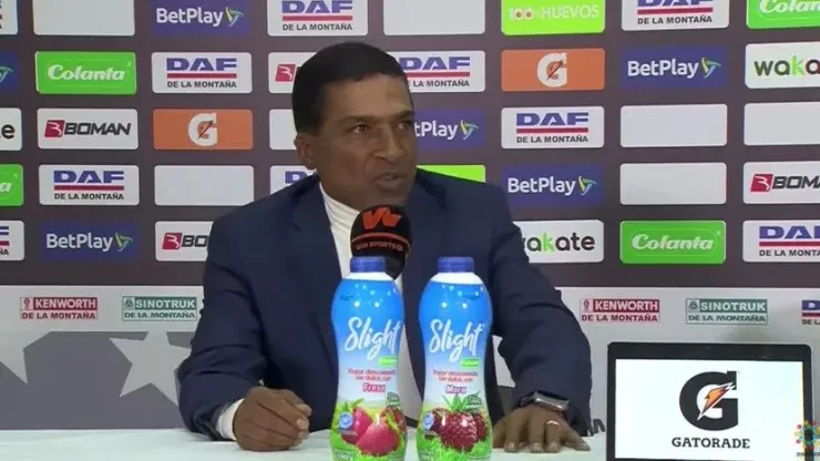 Alexis García, entrenador de La Equidad, en rueda de prensa.
