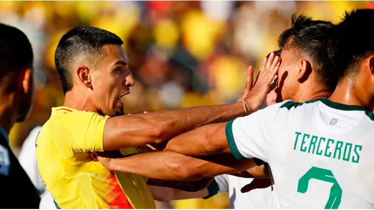 Daniel Muñoz fue expulsado en el amistoso de Colombia ante Bolivia.
