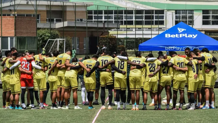 Jugadores en entrenamiento de La Equidad.
