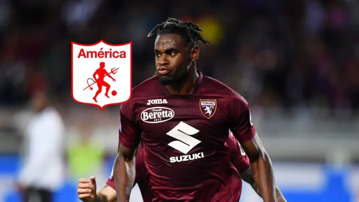 Duván Zapata, delantero colombiano.
