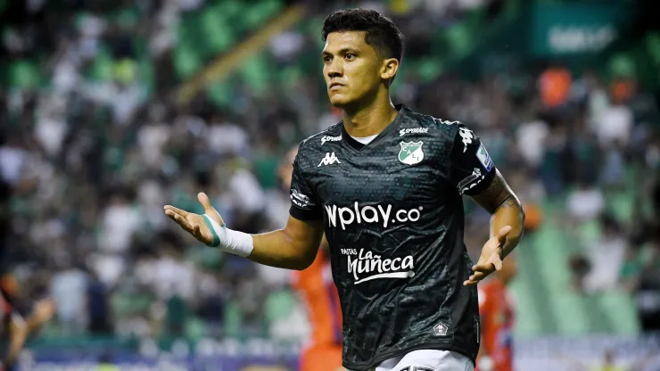 Fredy Montero del Deportivo Cali por la Liga BetPlay DIMAYOR II 2024.
