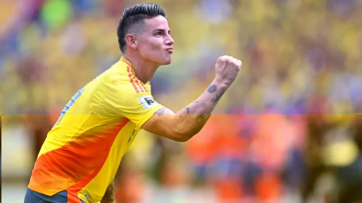 James Rodríguez festejando con Colombia ante Argentina.
