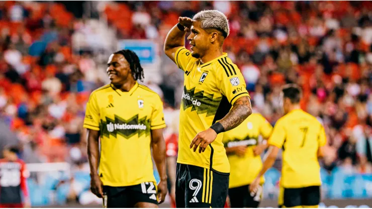 Juan Camilo Hernández, figura de la victoria de Columbus Crew ante Toronto en la MLS.
