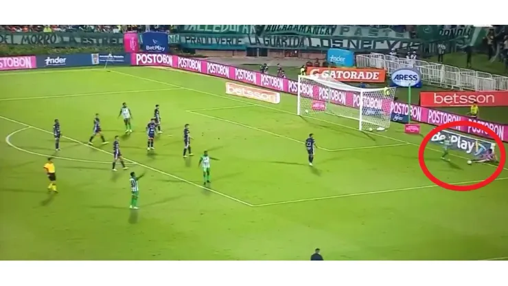 Tremendo error del arquero de Alianza que terminó en gol de Atlético Nacional