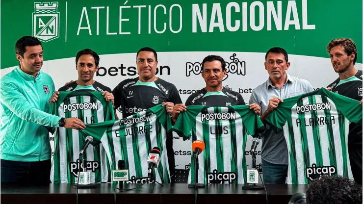 Cuerpo técnico de Atlético Nacional.
