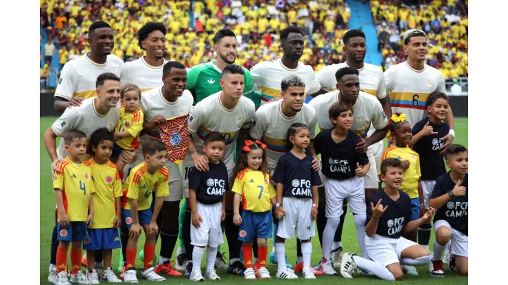 Formación que presentó la Selección Colombia ante Chile en Eliminatorias.
