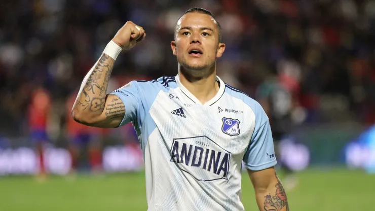 Leonardo Castro festeja su gol anotado en la victoria por 3-2 de Millonarios ante Deportivo Pasto por la fecha 16 de la Liga Dimayor 2024-I.
