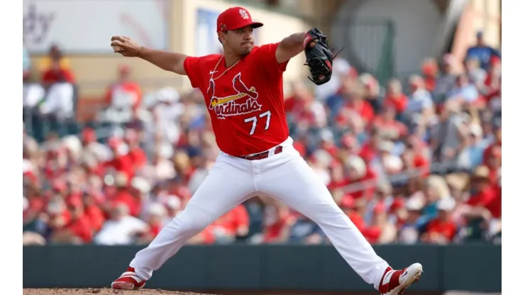 Roel Ramírez debuted with the Cardinals vs. the Chicago White Sox. (Getty)
