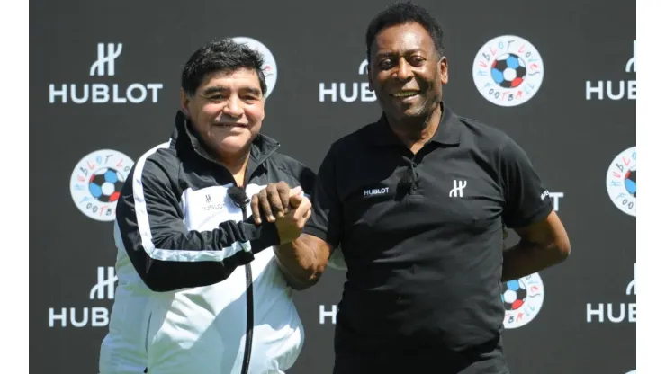 Diego Maradona and Pelé. (Getty)
